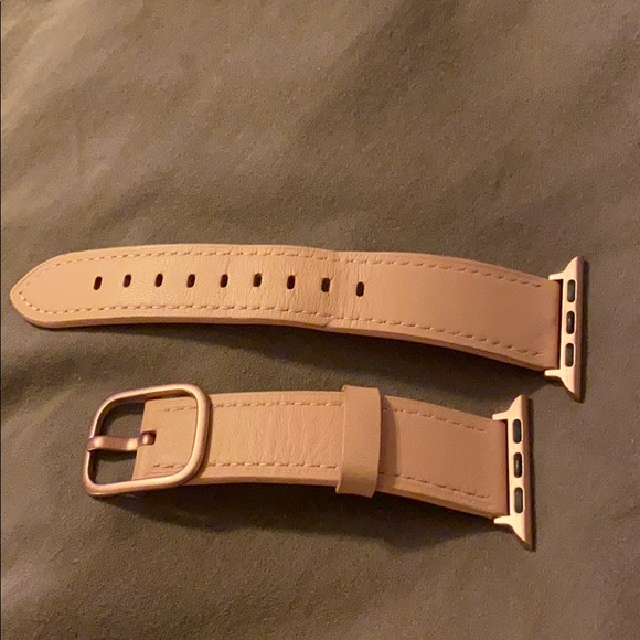 Faux leather Pink w/rose gold Apple Watch strap - Picture 1 of 6